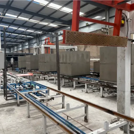 Equipamento de fabrico de blocos CLC